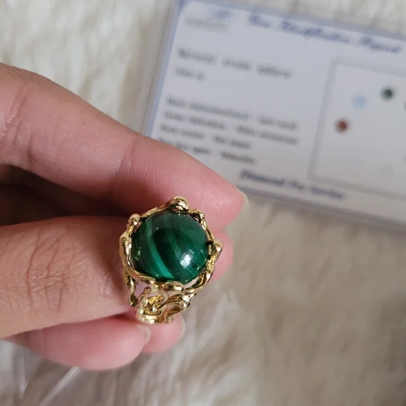 💐SOLD ❤️ K18 Japan gold ring with 8 natural stones💐 - Picture 4 of 12